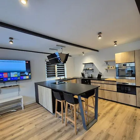 Maison Idéale Déplacement 4 Ou 5 Personnes Hébergement de vacances Saint-Étienne-du-Rouvray